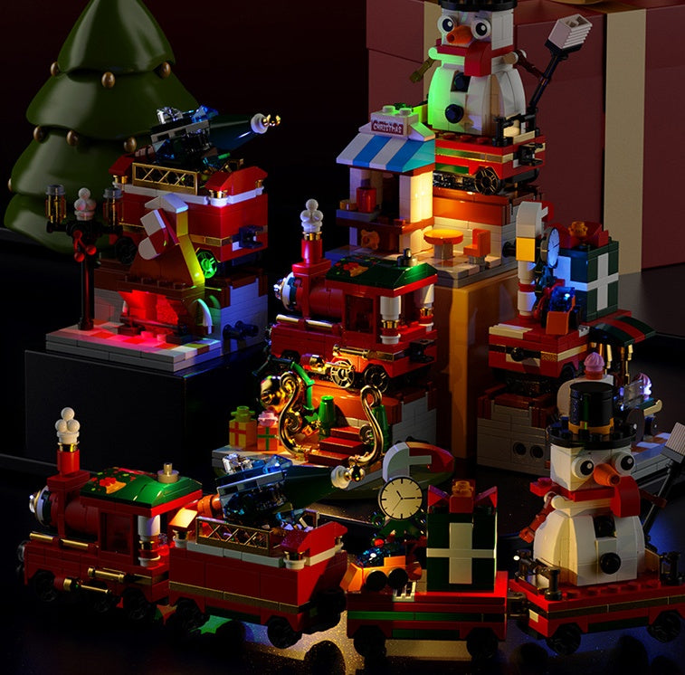 Christmas Tree Winter Elk Snowman Santa Claus Music Box Air Balloon Rotating Wreath LED Shining Gift Building Blocks Bricks